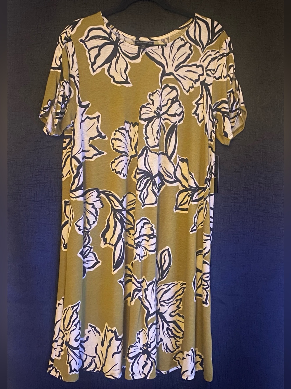 Allison Brittney - NWT Olive Green & Cream Casual Dress size XL